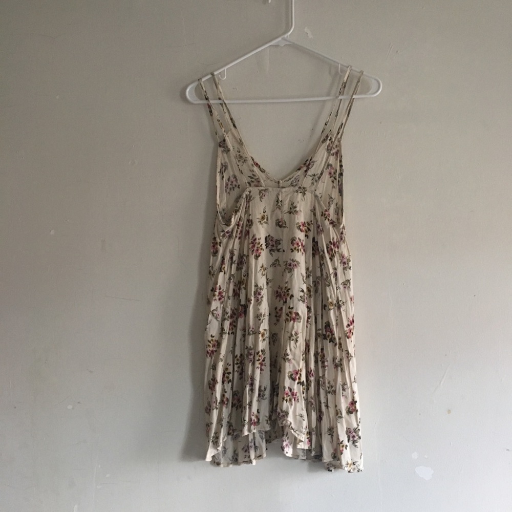 Brandy Melville Floral Dress - Picture 3 of 6